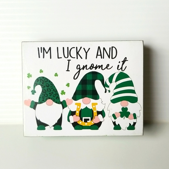 Gnome Wood Sign.  NEW - Picture 1 of 3